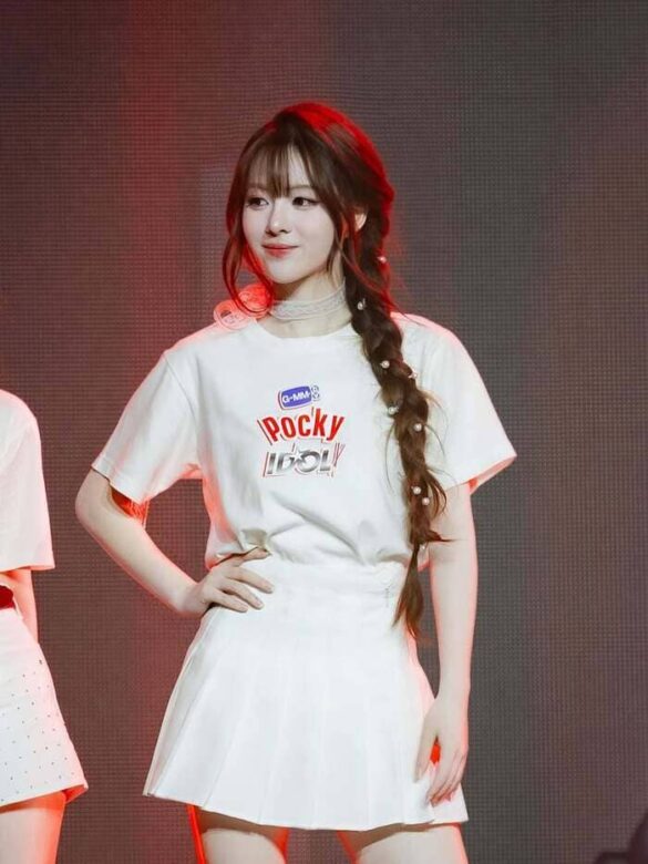 Mook Chayada Akiyama là ai