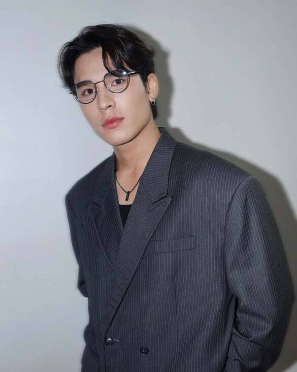 Pearl Satjakorn Chalard là ai