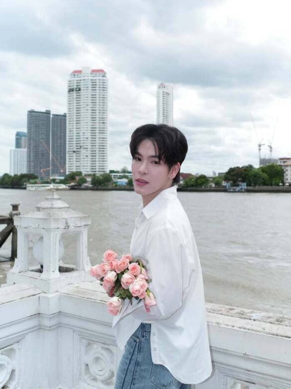 Profile Aon Kasama Khamtanit