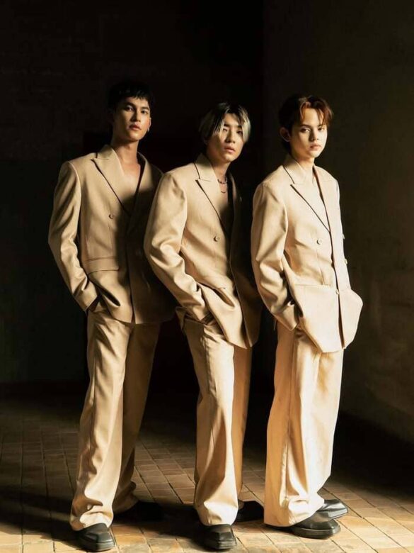 Thư viện ảnh của nhóm V3RSE