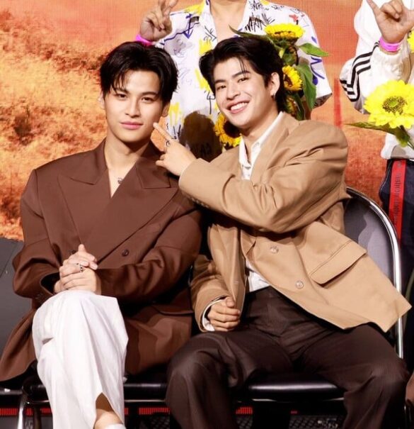 Fan Meeting và Các hoạt động cùng nhau của MarkOhm