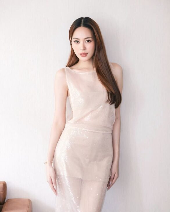 Tiểu sử Jenny Chayissara Wattananawin