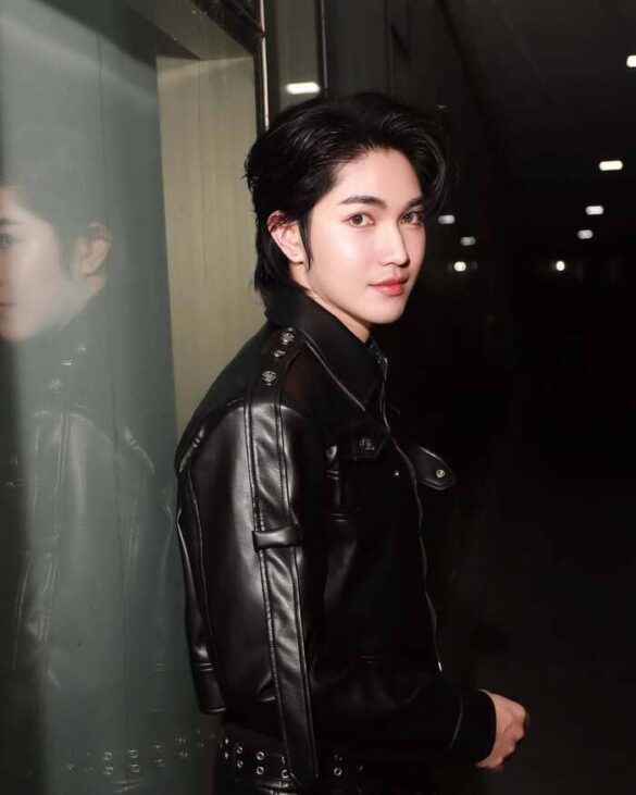 Tiểu sử Petch Ratana Aiamsaart