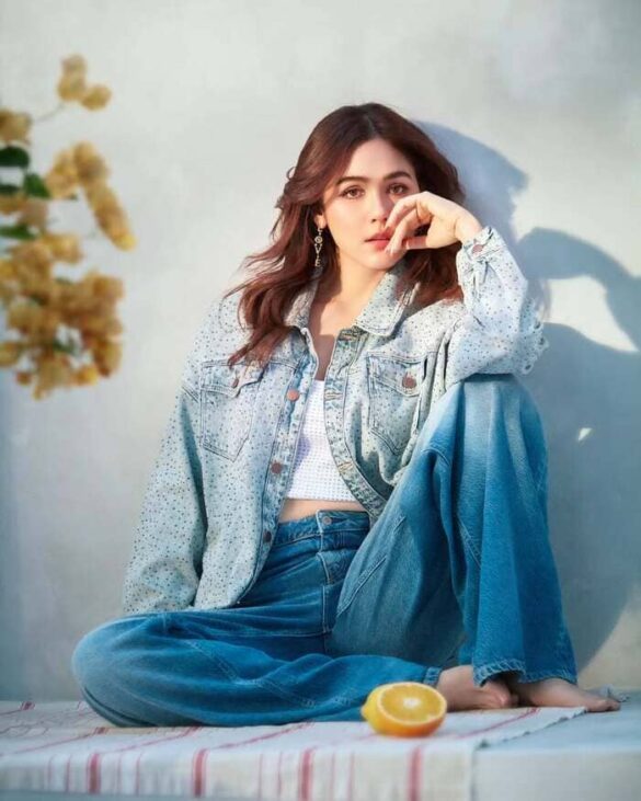 Wikipedia Chompoo Araya Alberta Hargate