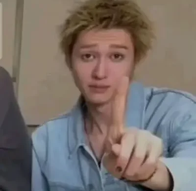 Ảnh Cortis khoảnh khắc hài đời thường