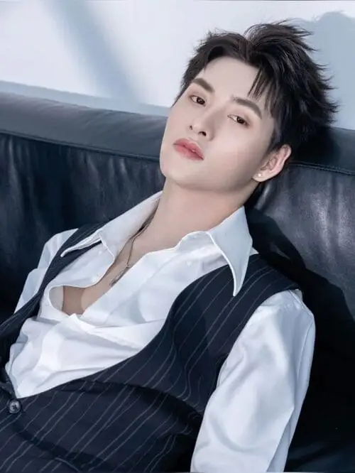 anh-hung-huynh-ngau-4 Ảnh anh Hùng Huỳnh ngầu chất