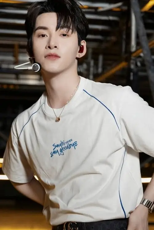 anh-hung-huynh-ngau-6 Hùng Huỳnh ảnh ngầu phong cách