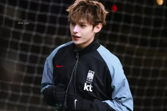 Ảnh James Cortis sân bóng năng động