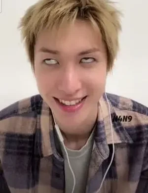 anh-martin-cortis-dim-3 Ảnh Martin Cortis ảnh dìm đời thường