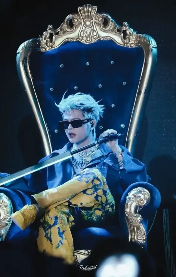 Hình nền Rhyder đơn giản, dễ phối icon