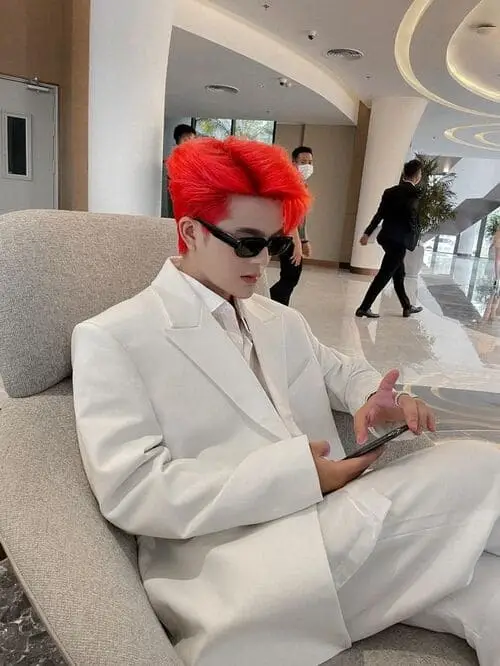 anh-rhyder-ngau-toc-do-8 Rhyder tóc đỏ nhìn nghiêng, cực điện ảnh