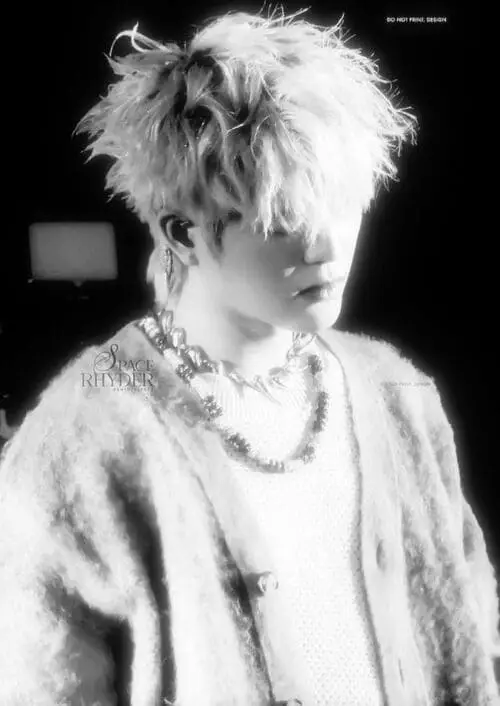 anh-rhyder-ngau-trang-den-1 Rhyder trắng đen, thần thái lạnh rõ nét