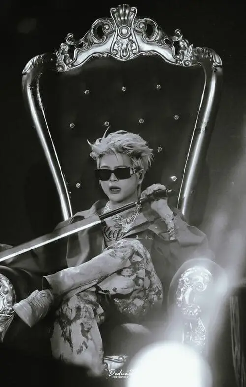 anh-rhyder-ngau-trang-den-5 Rhyder cận mặt trắng đen, nhìn rất “deep”