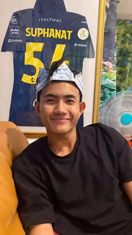 anh-suphanat-cute-de-thuong-2 Hình ảnh Suphanat dễ thương cực