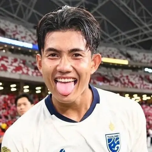 anh-suphanat-cute-de-thuong-4 Ảnh suphanat lè lưỡi tinh nghịch