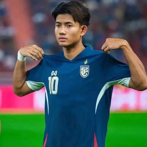 anh-suphanat-trang-den-ngau-dep-trai-3 Suphanat ảnh đẹp, góc chụp nghệ