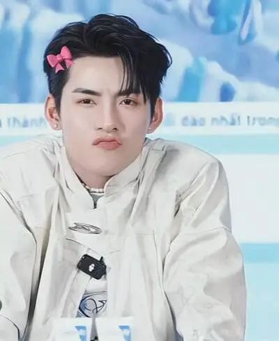 hinh-anh-hung-huynh-cute-de-thuong-3 Dễ thương ảnh Hùng Huỳnh dễ thương