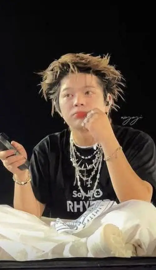 hinh-nen-anh-rhyder-de-thuong-cute-13 Biểu cảm “vô tri” của Rhyder cực hài