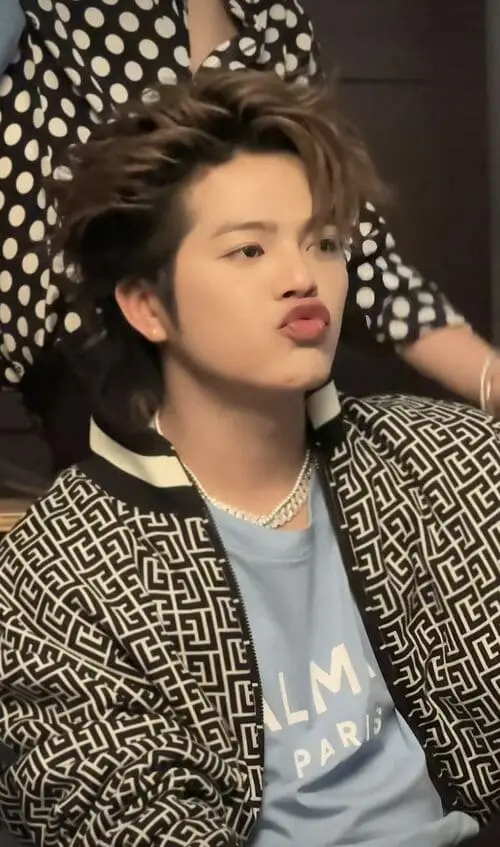 hinh-nen-anh-rhyder-de-thuong-cute-16 Ảnh Rhyder với ánh mắt hiền, dễ mến