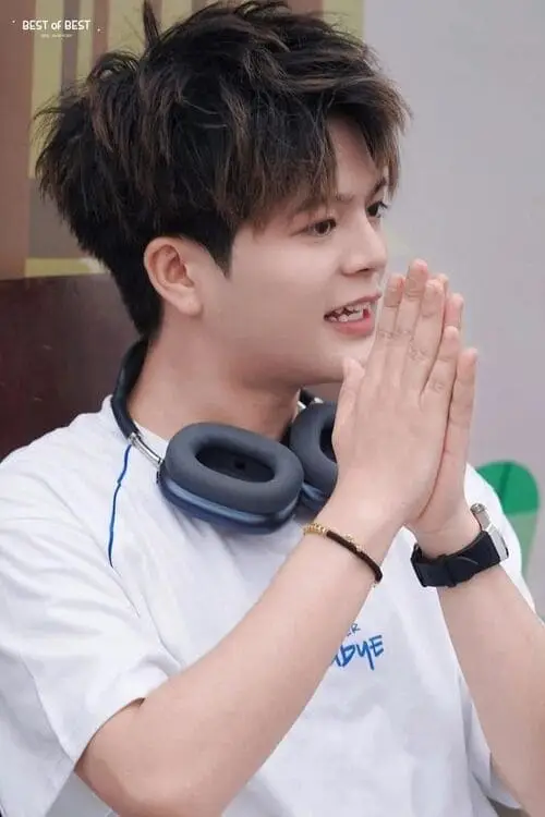 hinh-nen-anh-rhyder-de-thuong-cute-37 Hình nền Rhyder cười tươi, năng lượng vui