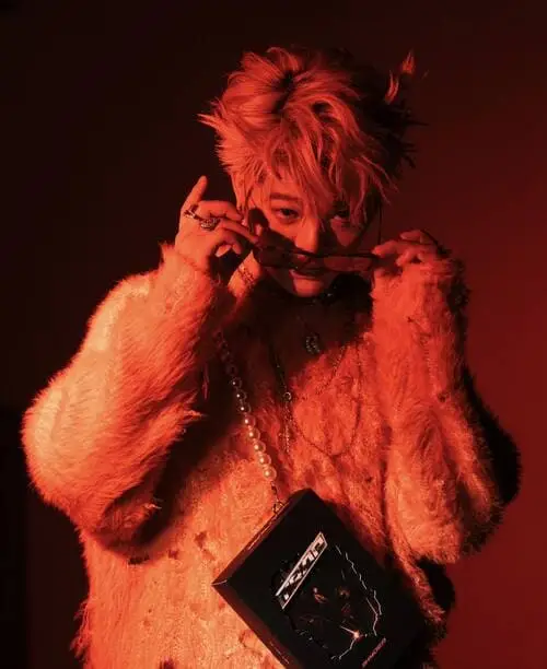 hinh-nen-anh-rhyder-ngau-ngau-co-mau-8 Ảnh Rhyder mới, vibe cool lạnh rõ nét