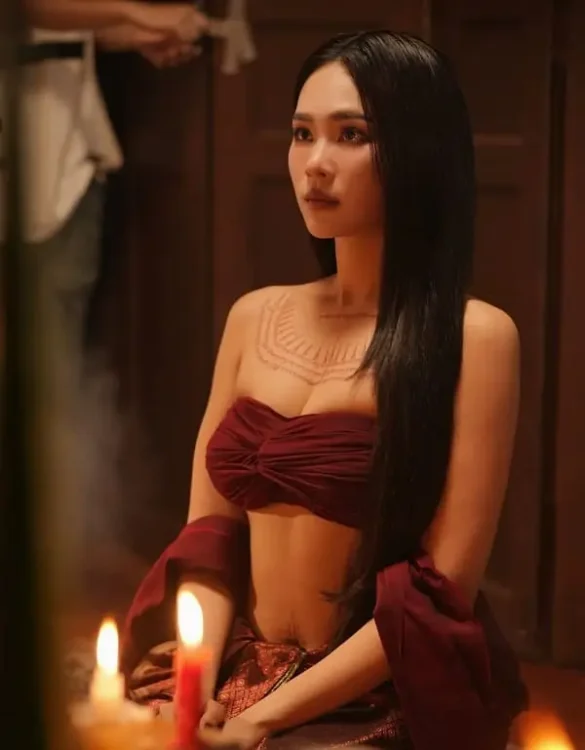 Profile Bint Sireethorn Leearamwat