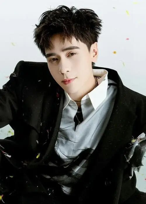 tong-tai-anh-quang-hung-masterd-de-thuong-4 Ảnh Quang Hùng MasterD ngầu dễ thương