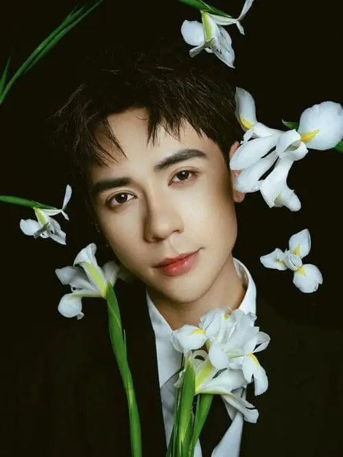 tong-tai-anh-quang-hung-masterd-de-thuong-5 Dễ thương ảnh Quang Hùng MasterD ngầu