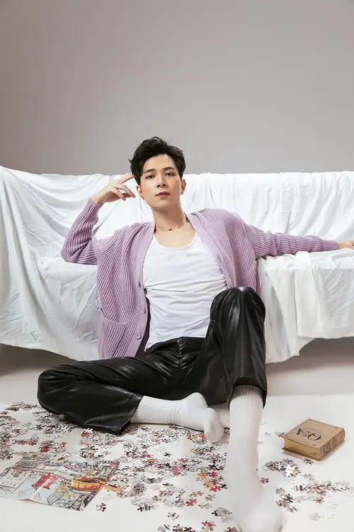 anh-anh-tu-atus-ngau-11 Ảnh Anh Tú Atus ngầu, concept studio tối giản