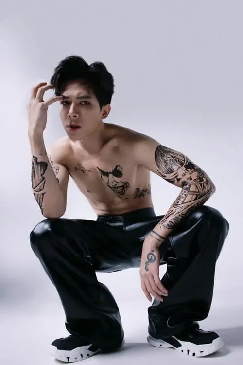 anh-anh-tu-atus-ngau-12 Anh Tú Atus ngầu, pose thời trang ấn tượng