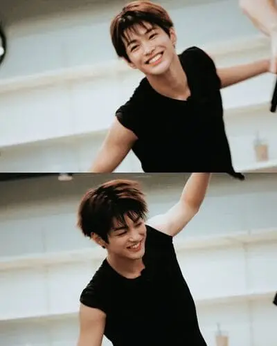 anh-keonho-cortis-cuoi-3 Ảnh Keonho Cortis cười hậu trường vui