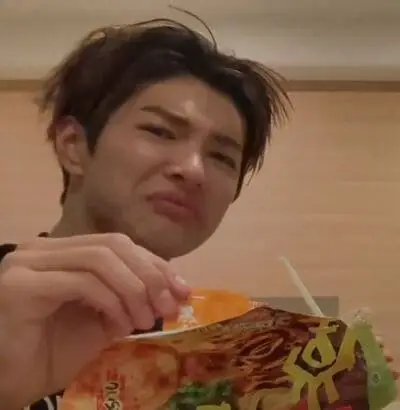 anh-keonho-cortis-dim-meme-hai-bua-8 Keonho Cortis dìm hài bựa bị chụp lén