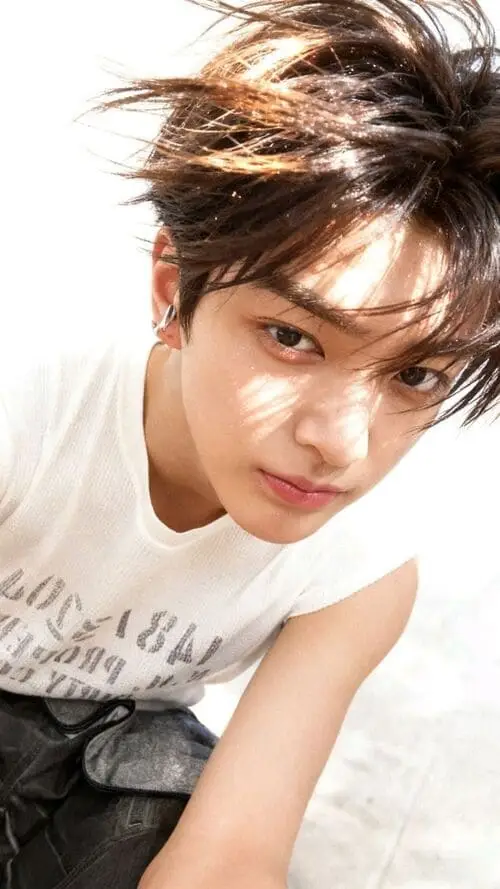 anh-keonho-cortis-ngau-1 Ảnh Keonho Cortis ngầu nhìn thẳng lạnh lùng