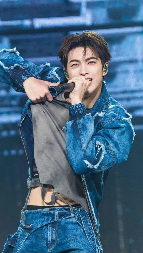 anh-keonho-cortis-ngau-4 Ảnh Keonho Cortis ngầu cận mặt thần thái