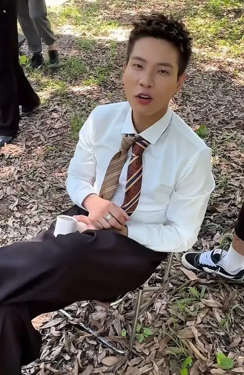 anh-quan-ap-dim-hai-3 Ảnh Quân AP dìm hài, pose hài hước trước bạn