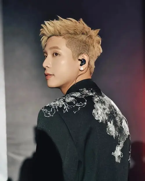 anh-quan-ap-sau-lung-2 Quân AP chụp sau lưng, concept thời trang cá tính