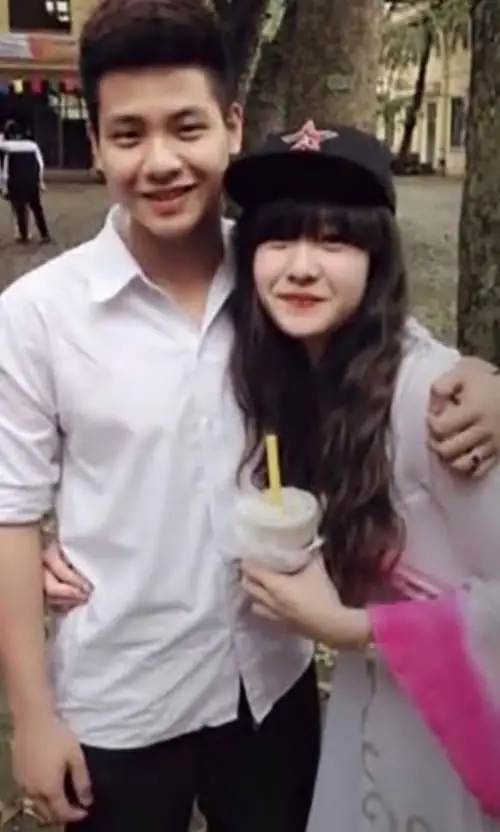 anh-quan-ap-va-le-khanh-1 Ảnh Quân AP và Lê Khánh, chụp chung ngoài trời