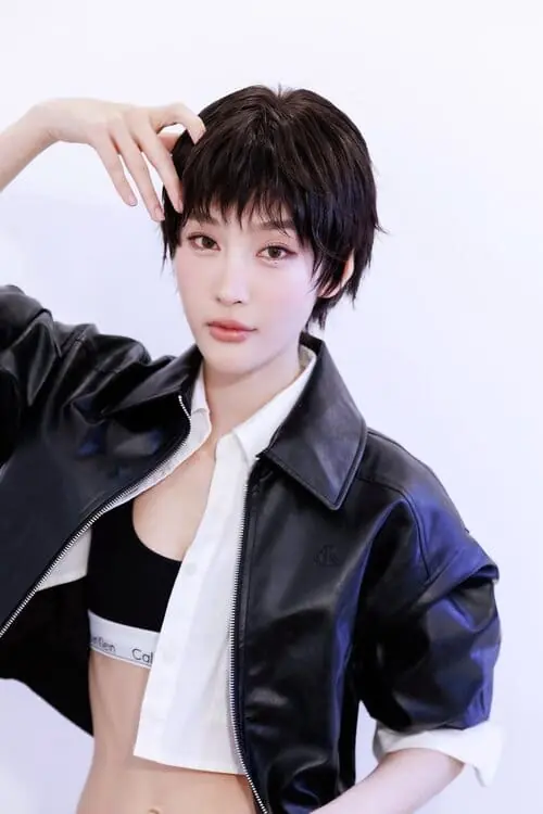 anh-juky-san-ngau-4 Ảnh Juky San ngầu với biểu cảm tự tin và visual cuốn hút