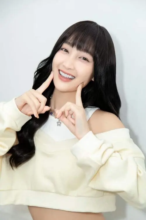 anh-juky-san-toc-dai-5 Ảnh Juky San tóc dài với ánh nhìn mềm và phong cách thanh thoát