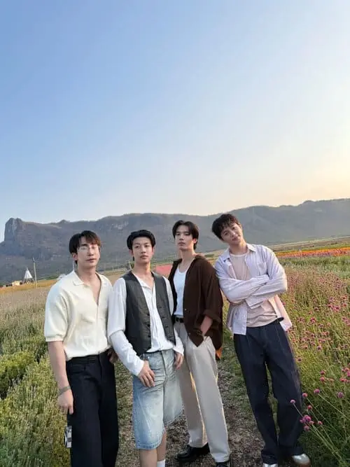 i-flower-you-the-series-thu-vien-hinh-anh-7 Ảnh hậu trường dàn diễn viên I Flower You The Series ngoài trời, concept đồng quê kết hợp phong cách thời trang hiện đại