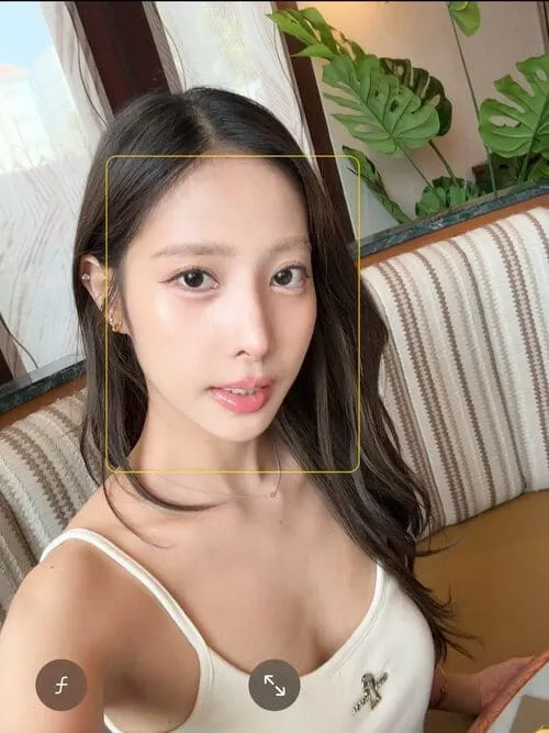 piglet-charada-imraporn-thu-vien-hinh-anh-3 Piglet Charada Imraporn chụp ảnh cận mặt tại quán cà phê với phong cách trẻ trung và nữ tính